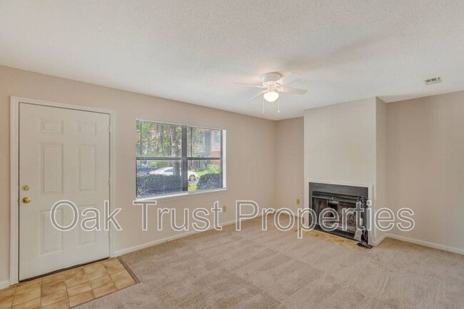 593 Travelers Blvd