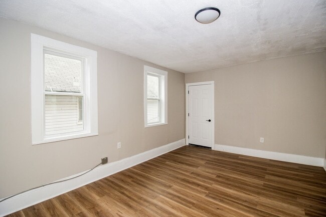 Photo - 2947 E 57th St Unit 3