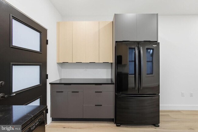 Photo - 2713 W Montgomery Ave