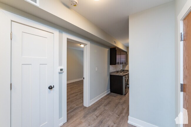 Photo - 1128 Maple Ave Unidad C2