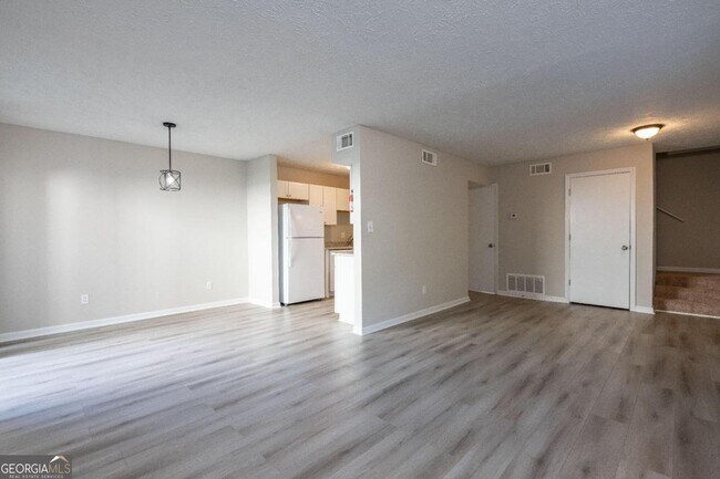 Photo - 3798 Mulkey Cir SW