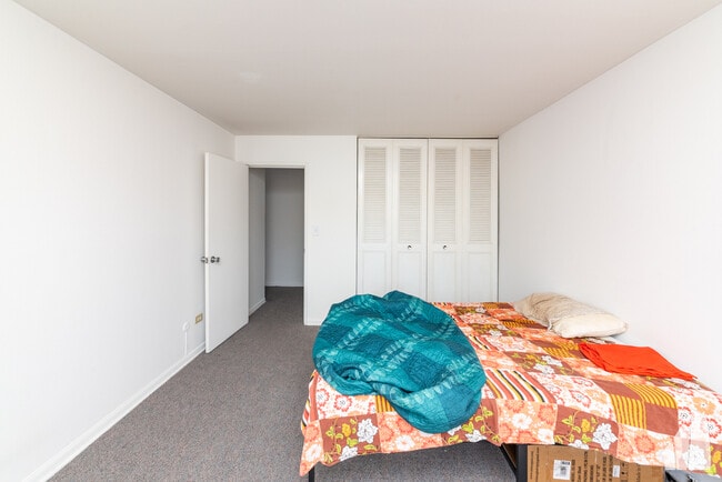 Photo - 545 W Aldine Ave Unit 2