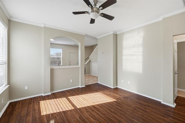 Photo - 14408 Charles Dickens Dr Unidad A