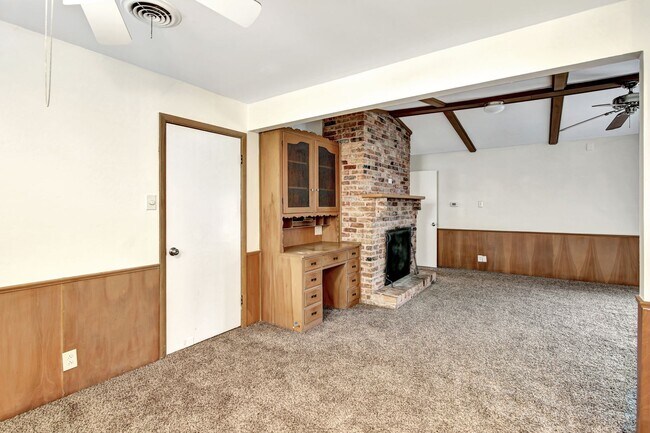 Photo - Newberry Drive Unit 1