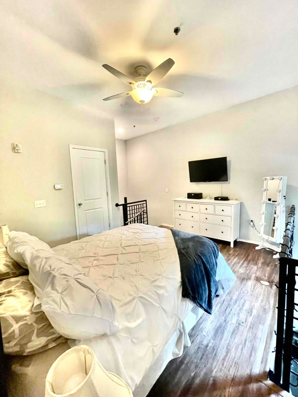 Photo - 2076 Euclid Ave