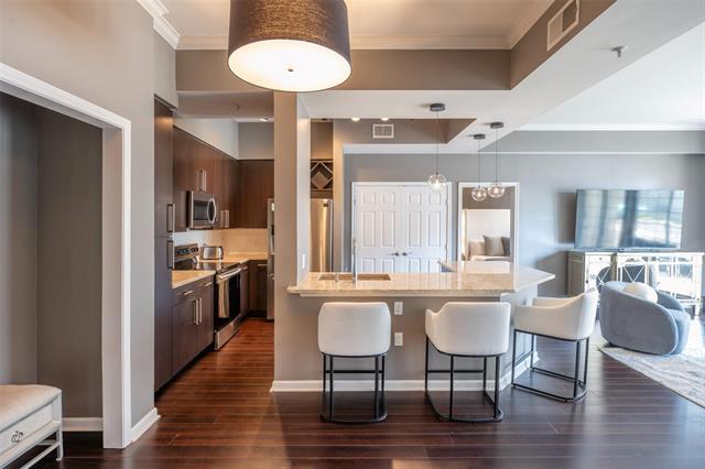 Photo - 3225 Turtle Creek Blvd Blvd Unidad 645