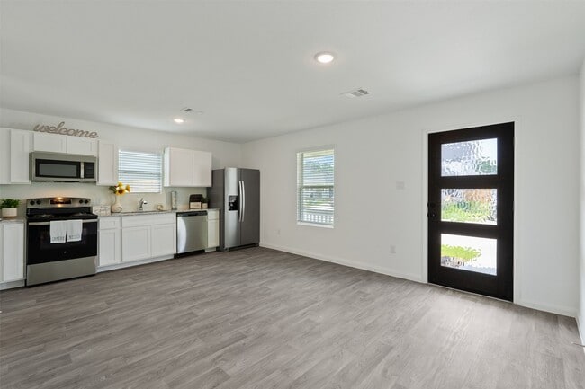 Building Photo - 16462 Valerie Marie Pl Rental