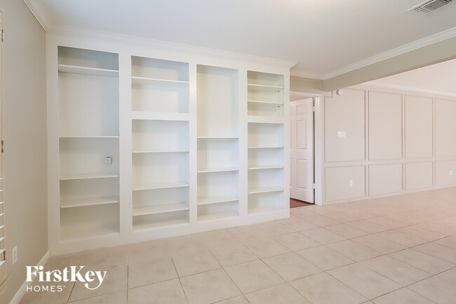 Photo - 2303 Prestwick Dr