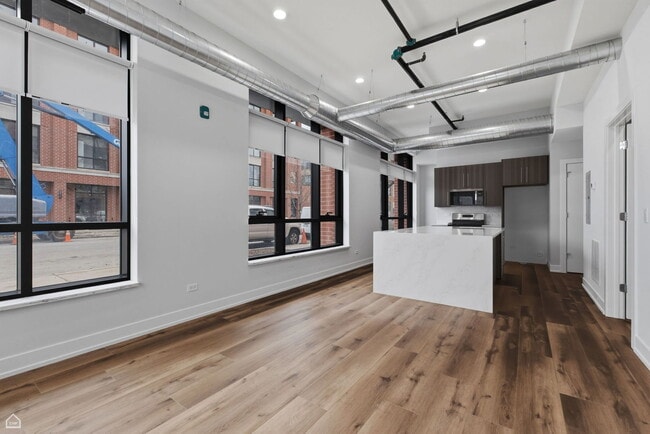 Photo - 2354 N Washtenaw Ave