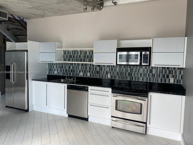 Photo - 690 SW 1st Ct Unit 2327