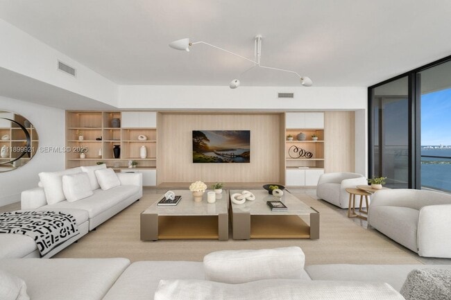 Photo - 788 NE 23rd St Unidad 4401