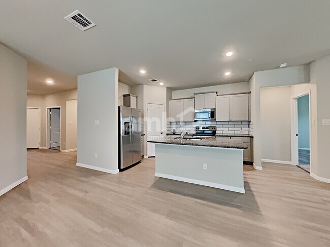 Photo - 2709 Iberia Ct