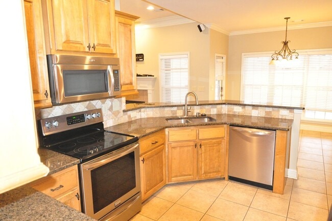 Photo - AVAILABE NOW!!