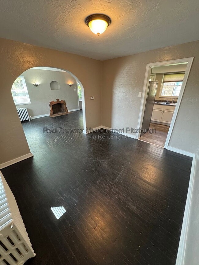Photo - 2819 Morlock St