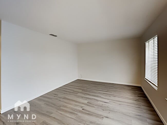 Photo - 7304 Lawnwood Dr