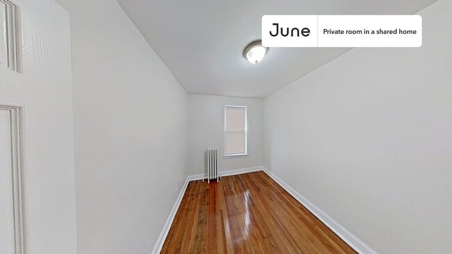 Private bedroom in 4 bed/1 bath Home - Private bedroom in 4 bed/1 bath Home