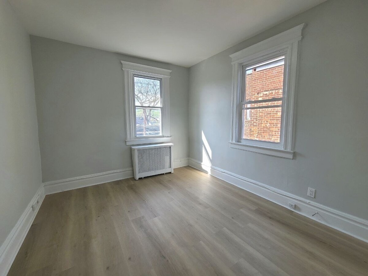 Photo - 539 Scotland Rd Unit 201