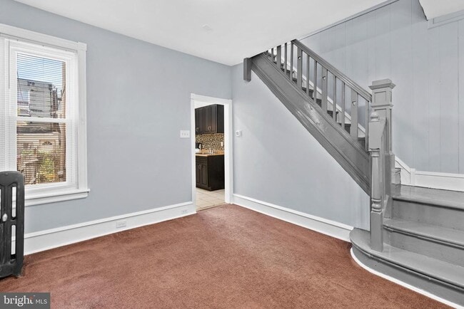 Photo - 950 E Russell St