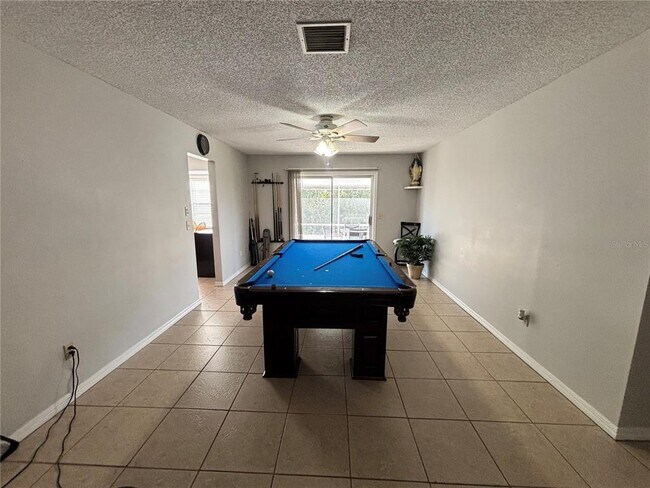 2139 E Old Mill Dr