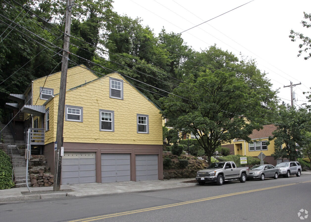 Photo - Corbett Landing apartments