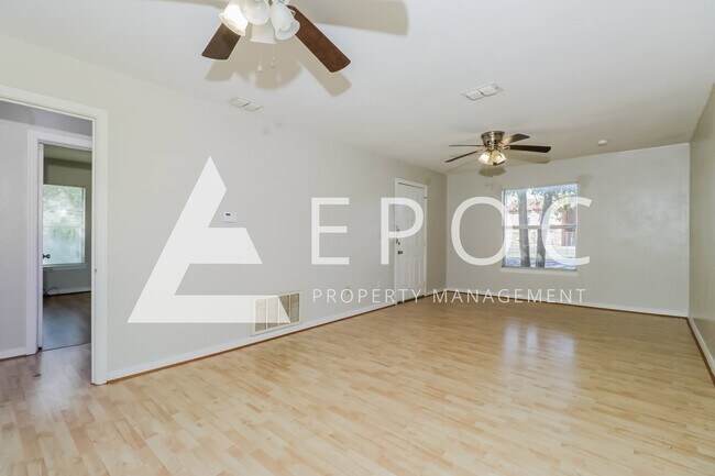 Photo - 1106 N 18th St