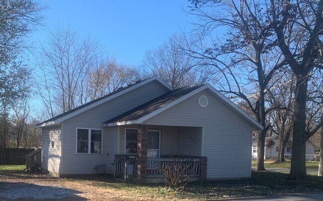 Cozy 2 bed/2 bath Home in Republic! - Cozy 2 bed/2 bath Home in Republic!