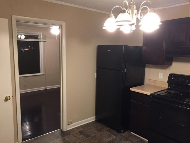 Photo - 4 Bedroom 2 Bath Home Available Immediately!