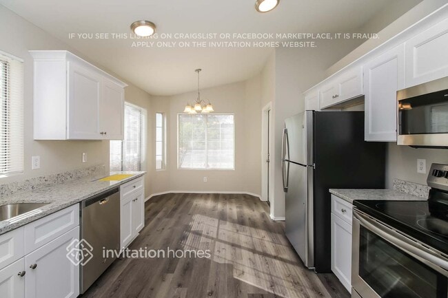 Photo - 663 N Rita Ln