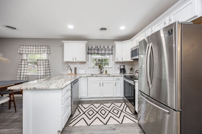 Photo - 32710 Mount Hermon Rd