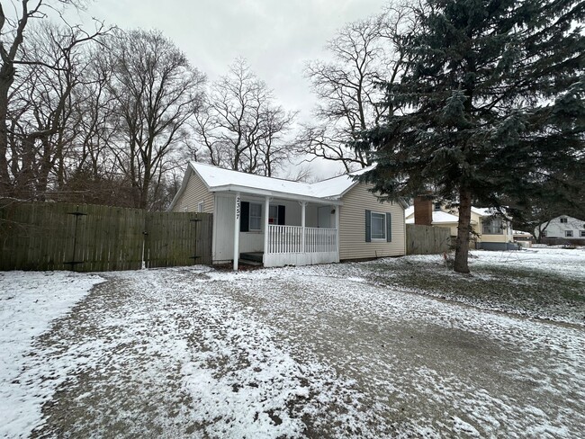 Three Bedroom Home in East Muskegon - Three Bedroom Home in East Muskegon