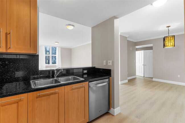 Photo - 511 SE 5 Ave Unit 910