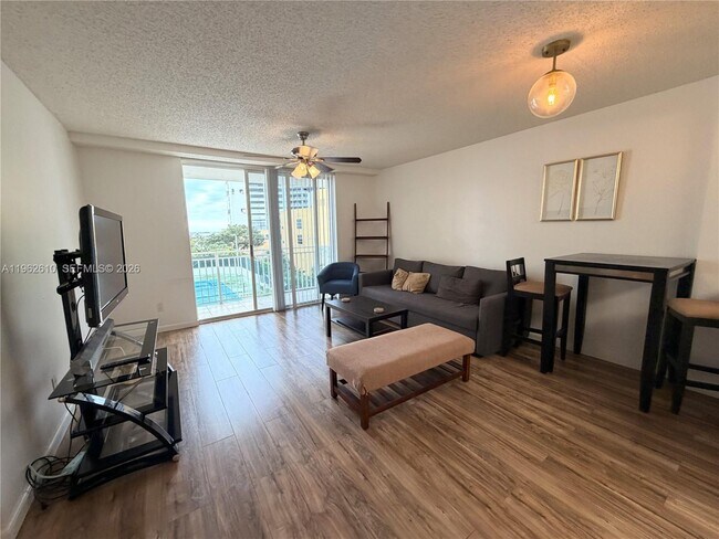 Photo - 770 Claughton Island Dr Unit 606