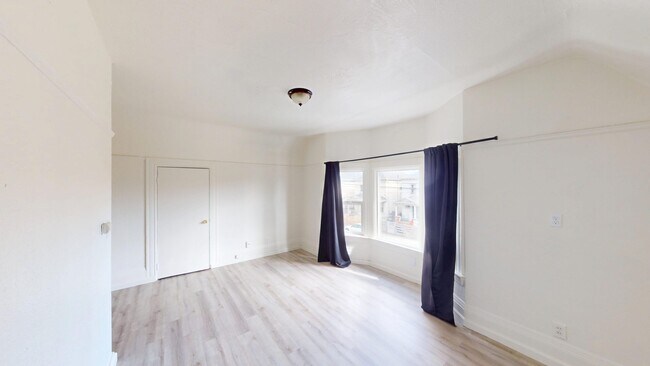 Photo - 1128 34th St Unit 1128 34th St, Oakland, CA 94608