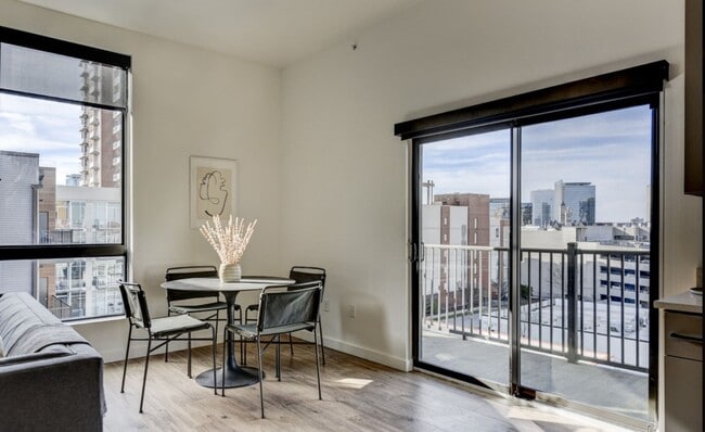 Photo - Sleek 1 Bedroom Condo walkable to all things in The Gulch