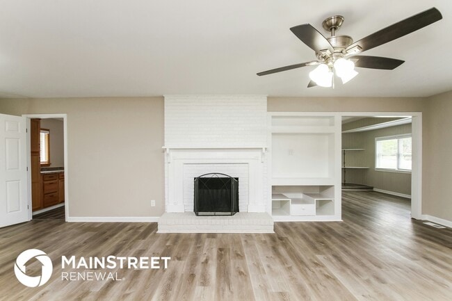 Photo - 16901 Knoxwood Dr