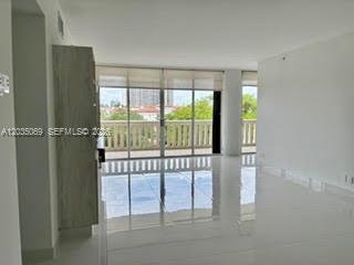 Photo - 3000 Island Blvd Unit 603