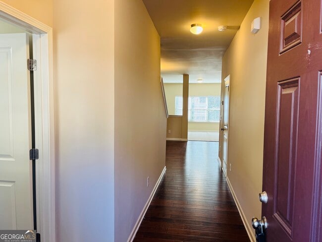 Photo - 261 Stillwood Dr