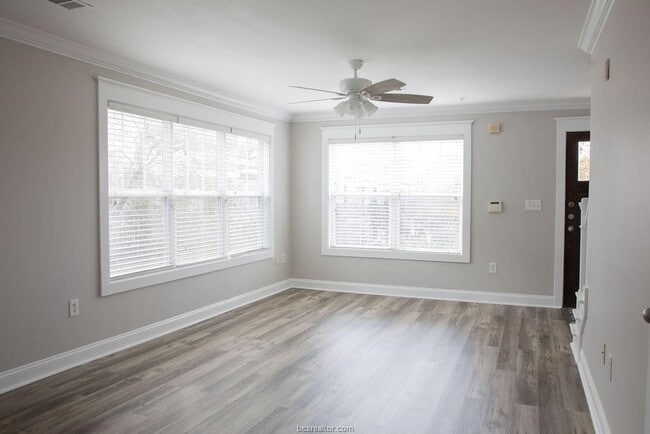 Photo - 1725 Harvey Mitchell Pkwy S Unit 2321