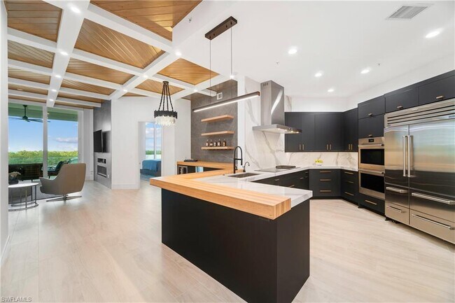 Photo - 60 Seagate Dr