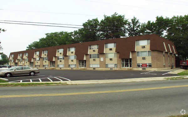 Photo - Twin Park Apartments