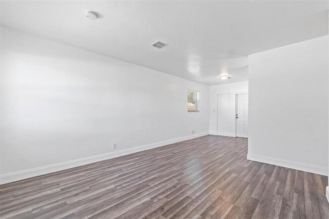 Photo - 1040 NW 23rd Ter