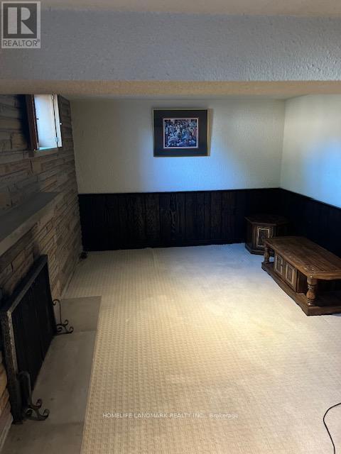 Photo - 1216 Shamir Crescent