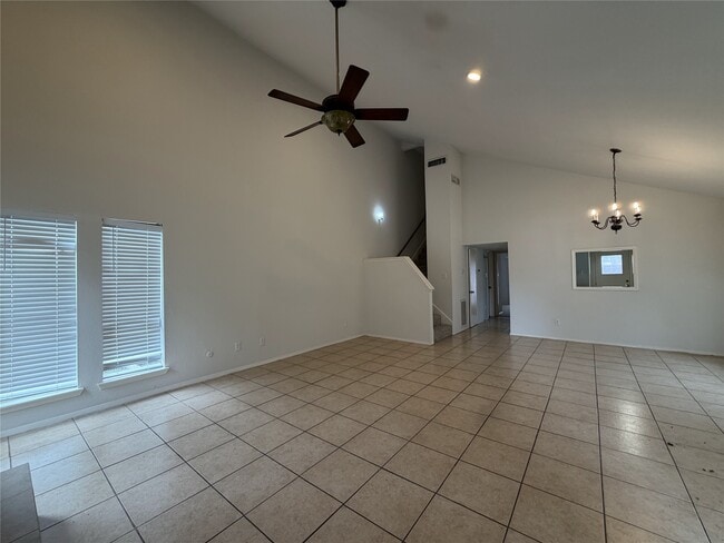 Building Photo - 7841 Green Lawn Dr Unit 7841