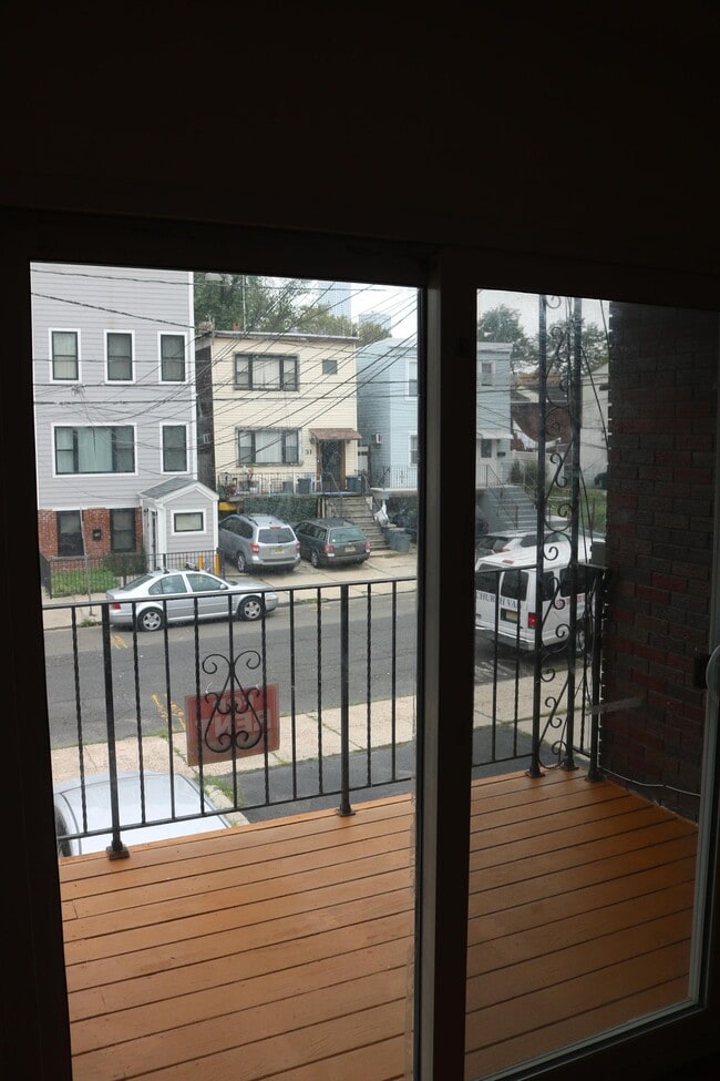 Balcony - 24 Prospect St Unit 2