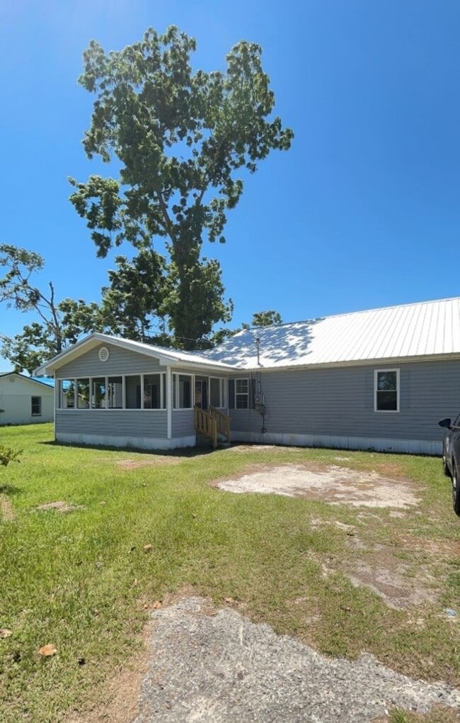 Photo - 4 Bed/2 Bath House