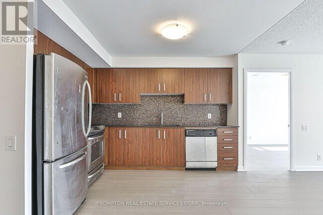 Photo - 17 Anndale Dr Unit 2302