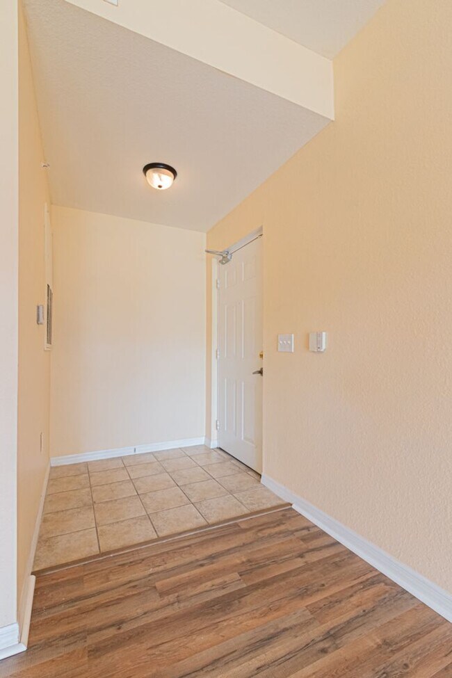 Photo - Ground-Level Comfort in North Naples – 2BR...
