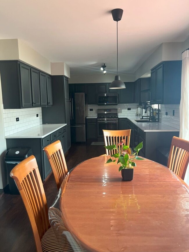 Photo - 2051 Crossing Ln