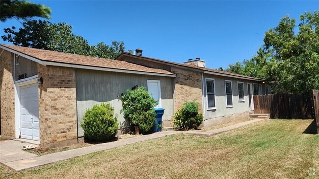 Building Photo - 809 Lloyd Ln Rental
