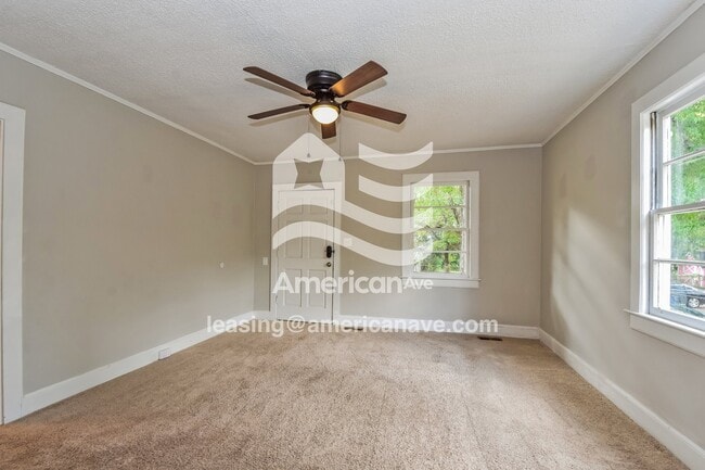 Photo - 4008 Margrave Rd